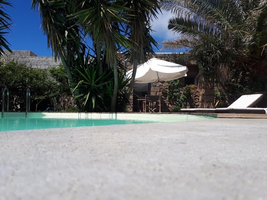 Cactus B&B Le Casette Di Marilena Pantelleria Exterior photo